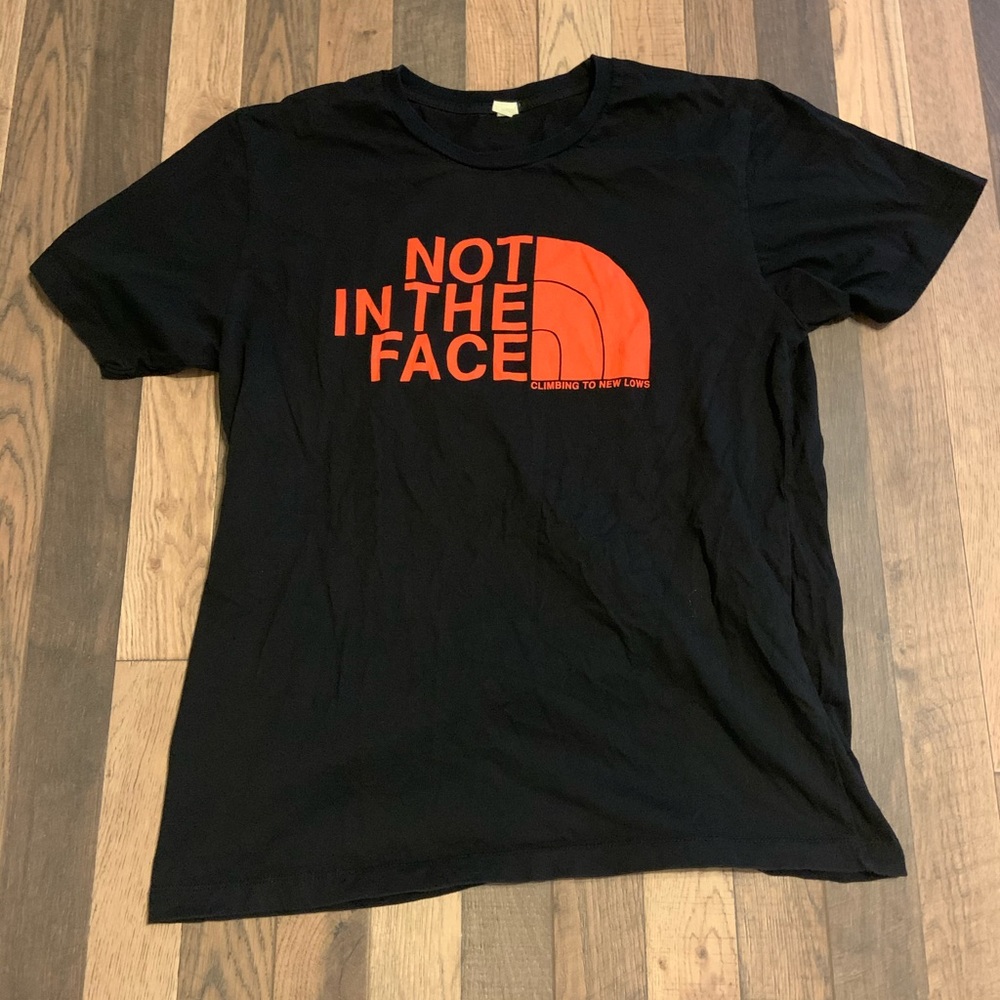 Vtg north face shirt parody L